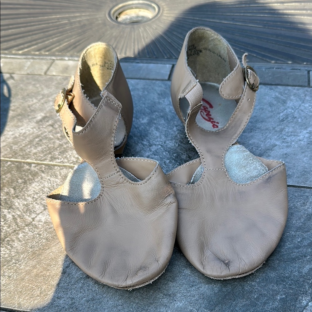 Capezio lyrical shoes